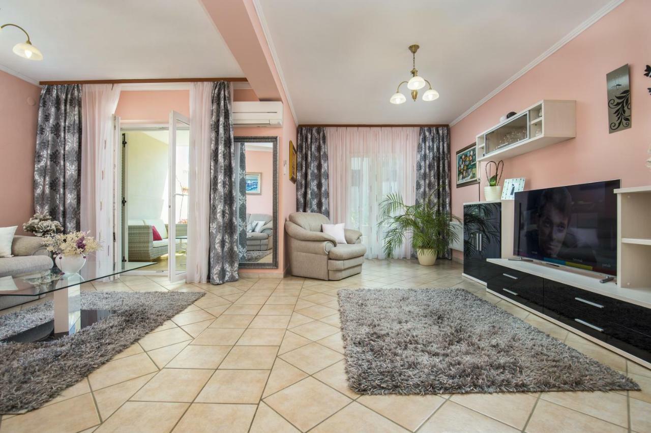 روفينج Apartments Ragusa المظهر الخارجي الصورة