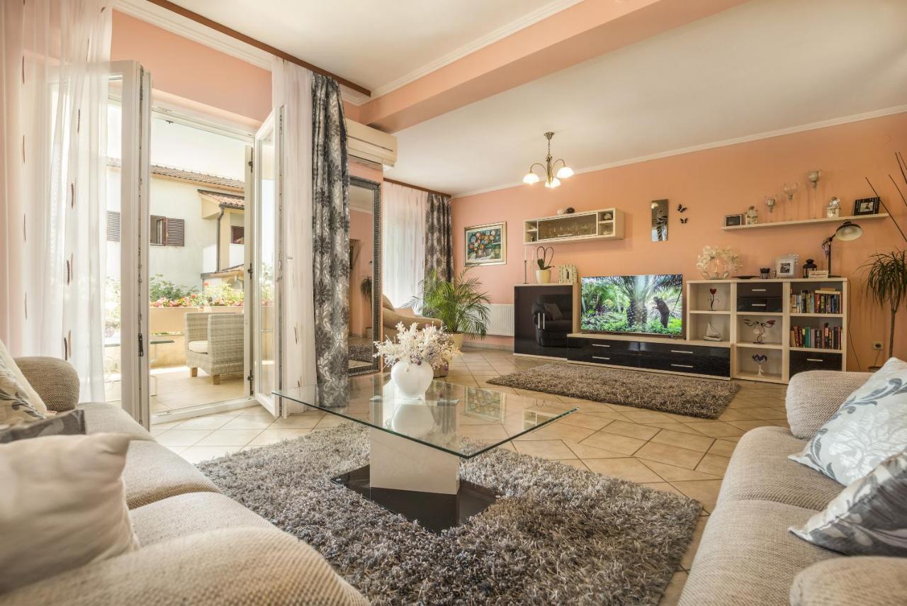 روفينج Apartments Ragusa المظهر الخارجي الصورة